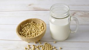 Read more about the article Which Plant-based Milk is the Best?